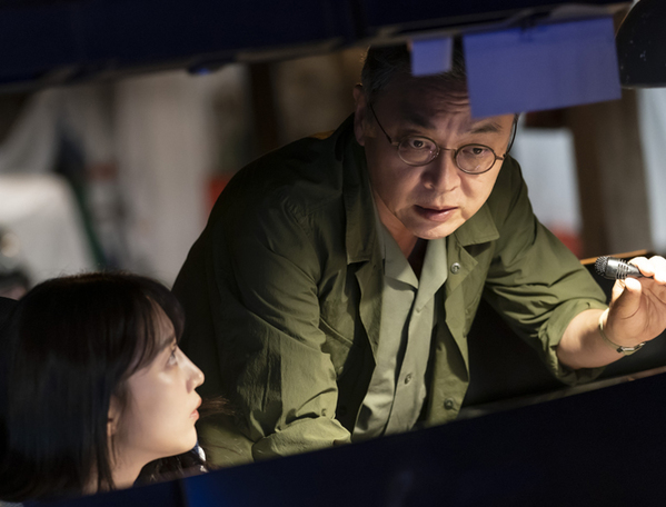 チャン・ソンチョルとアン・ゴウン