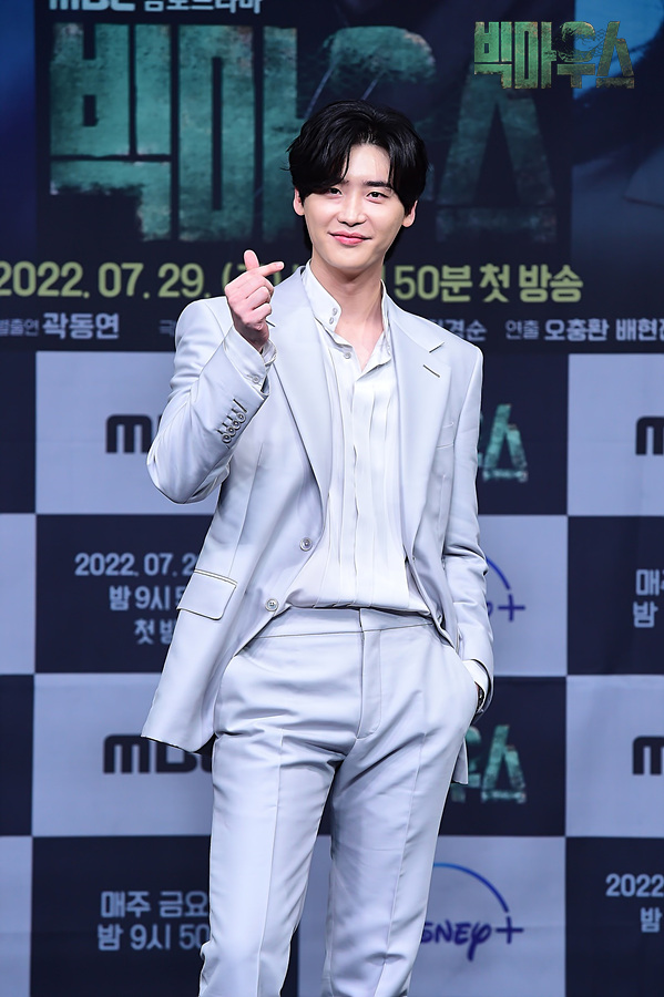 イ・ジョンソク