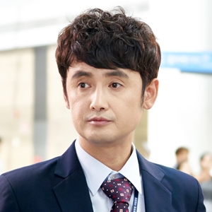 アン・サンウ（コン・スンチョル役）