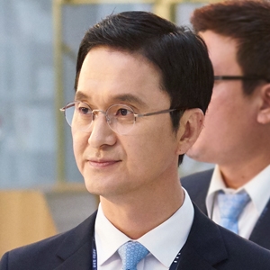 チャン・ヒョンソン（クォン・ヒスン役）