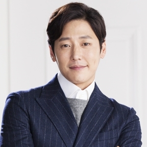 キム・ヨンフン(イ・イルジュ役)