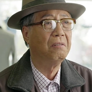 ピョン・ヒボン(チェ・コンピル役)