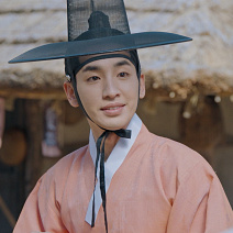 ソン・ジホ（ホン・デイル役）