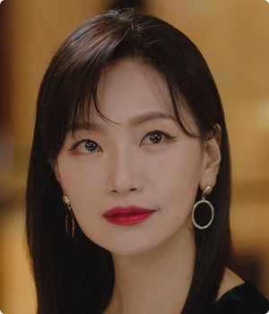 ペク・ウンヘ（ハン・ジョンウム役）